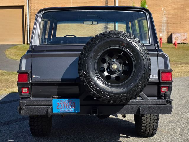 1974 Jeep Wagoneer Quadra-Trac