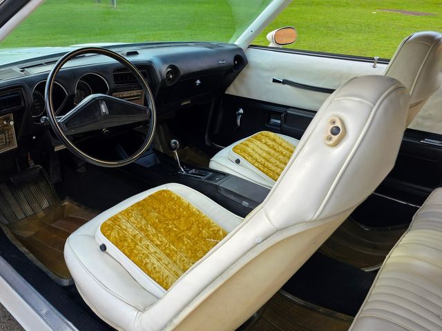 1975 Oldsmobile HURST/OLDS W-25