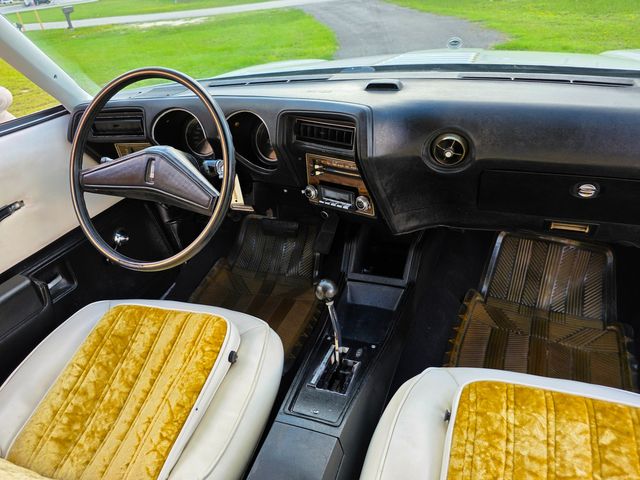 1975 Oldsmobile HURST/OLDS W-25