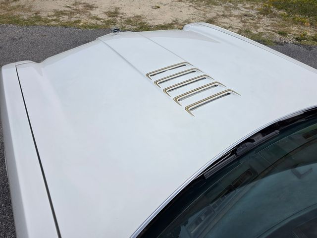 1975 Oldsmobile HURST/OLDS W-25