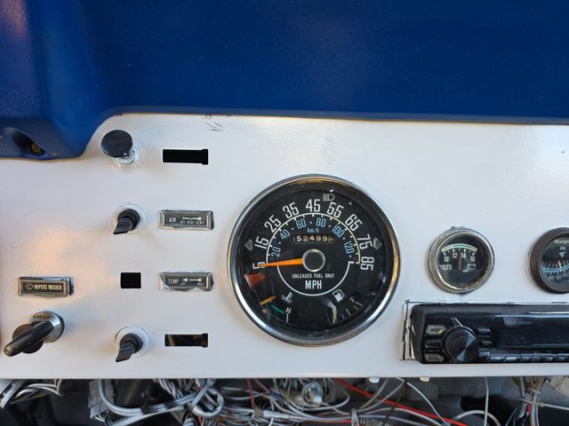 1985 Jeep CJ-7 Soft Top