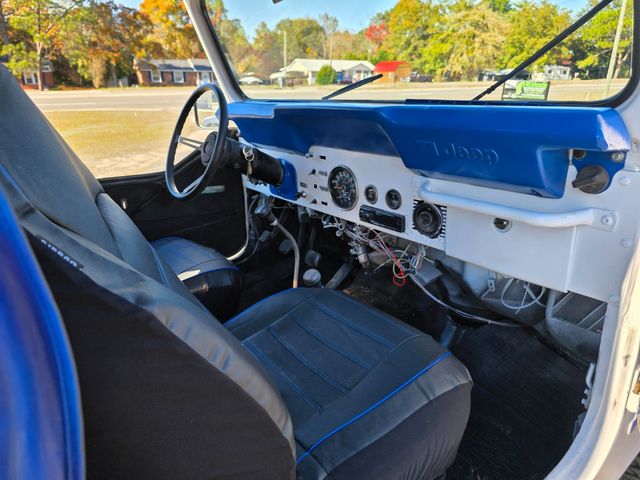 1985 Jeep CJ-7 Soft Top
