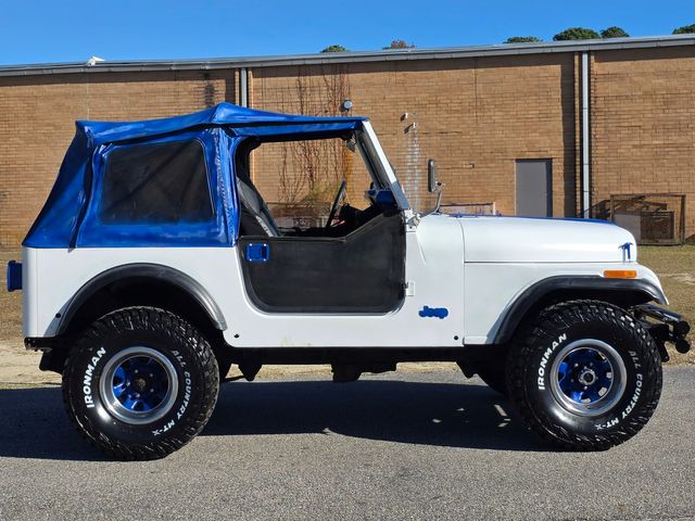 1985 Jeep CJ-7 Soft Top