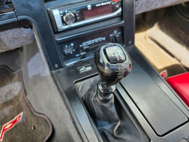 1986 Chevrolet Corvette Coupe 1986 Chevrolet Corvette Coupe