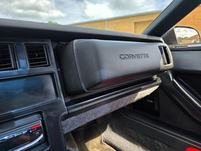 1986 Chevrolet Corvette Coupe 1986 Chevrolet Corvette Coupe