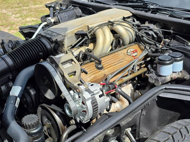 1986 Chevrolet Corvette Coupe 1986 Chevrolet Corvette Coupe