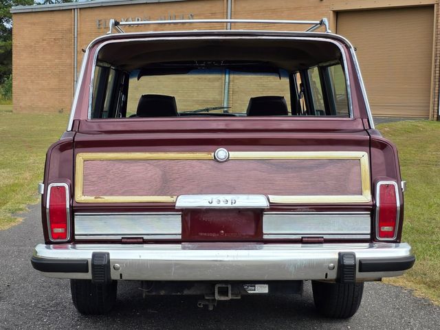 1987 Jeep Grand Wagoneer Base