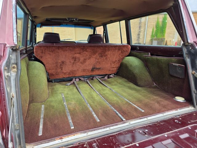 1987 Jeep Grand Wagoneer Base