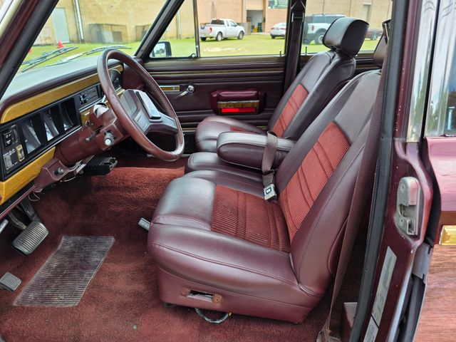 1987 Jeep Grand Wagoneer Base