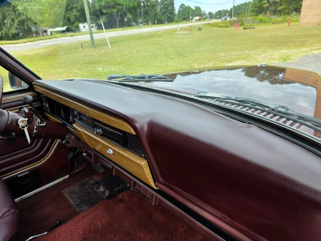 1987 Jeep Grand Wagoneer Base