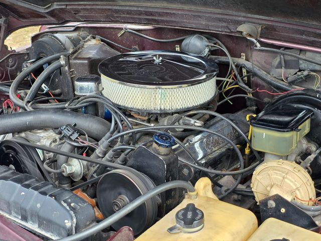 1987 Jeep Grand Wagoneer Base