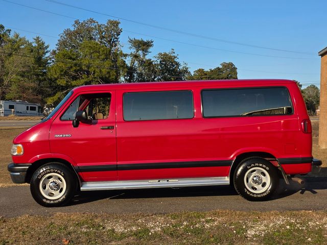1994 Dodge Ram Van B250 LE
