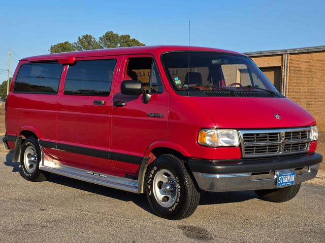 1994 Dodge Ram Van B250 LE 1994 Dodge Ram Van B250 LE