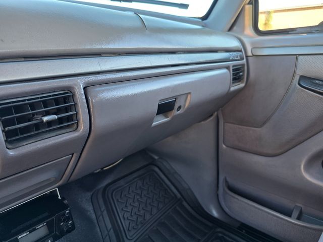 1995 Ford Bronco XLT