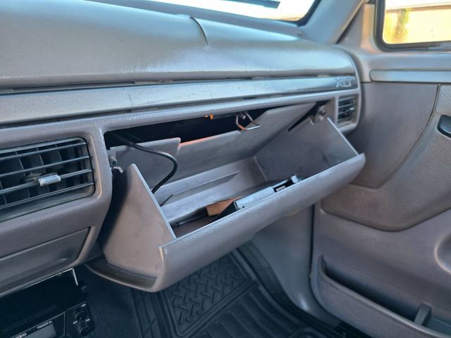 1995 Ford Bronco XLT 1995 Ford Bronco XLT