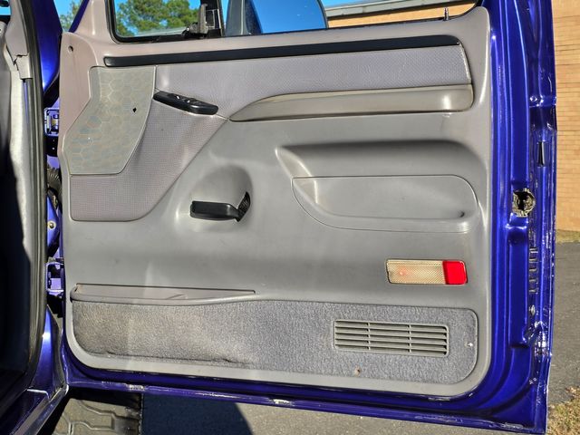 1995 Ford F-150 XLT SWB