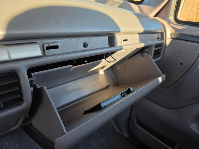 1995 Ford F-150 XLT SWB