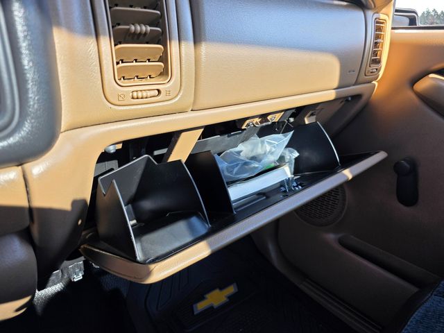 1999 Chevrolet Silverado 1500 Base