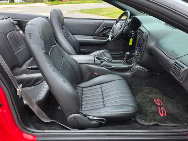 2000 Chevrolet Camaro SS