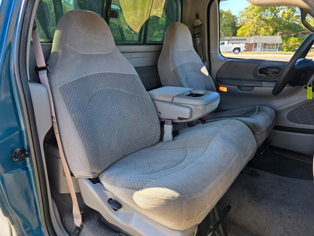 2000 Ford F-150 XLT 2000 Ford F-150 XLT