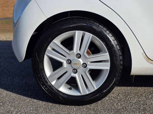 2013 Chevrolet Spark 1LT Auto