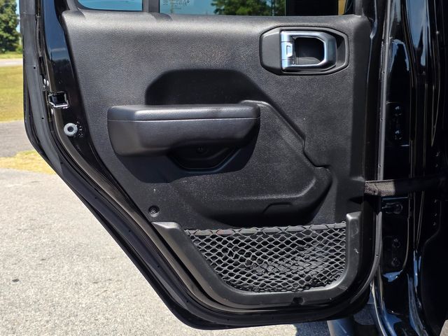 2020 Jeep Gladiator Sport S 2020 Jeep Gladiator Sport S