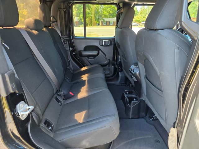 2020 Jeep Gladiator Sport S 2020 Jeep Gladiator Sport S