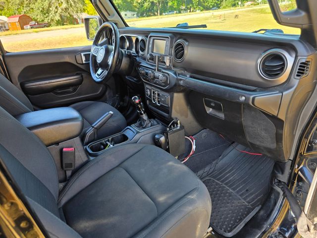 2020 Jeep Gladiator Sport