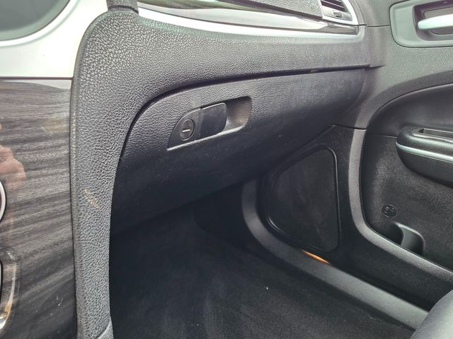 2022 Chrysler 300 Touring 2022 Chrysler 300 Touring